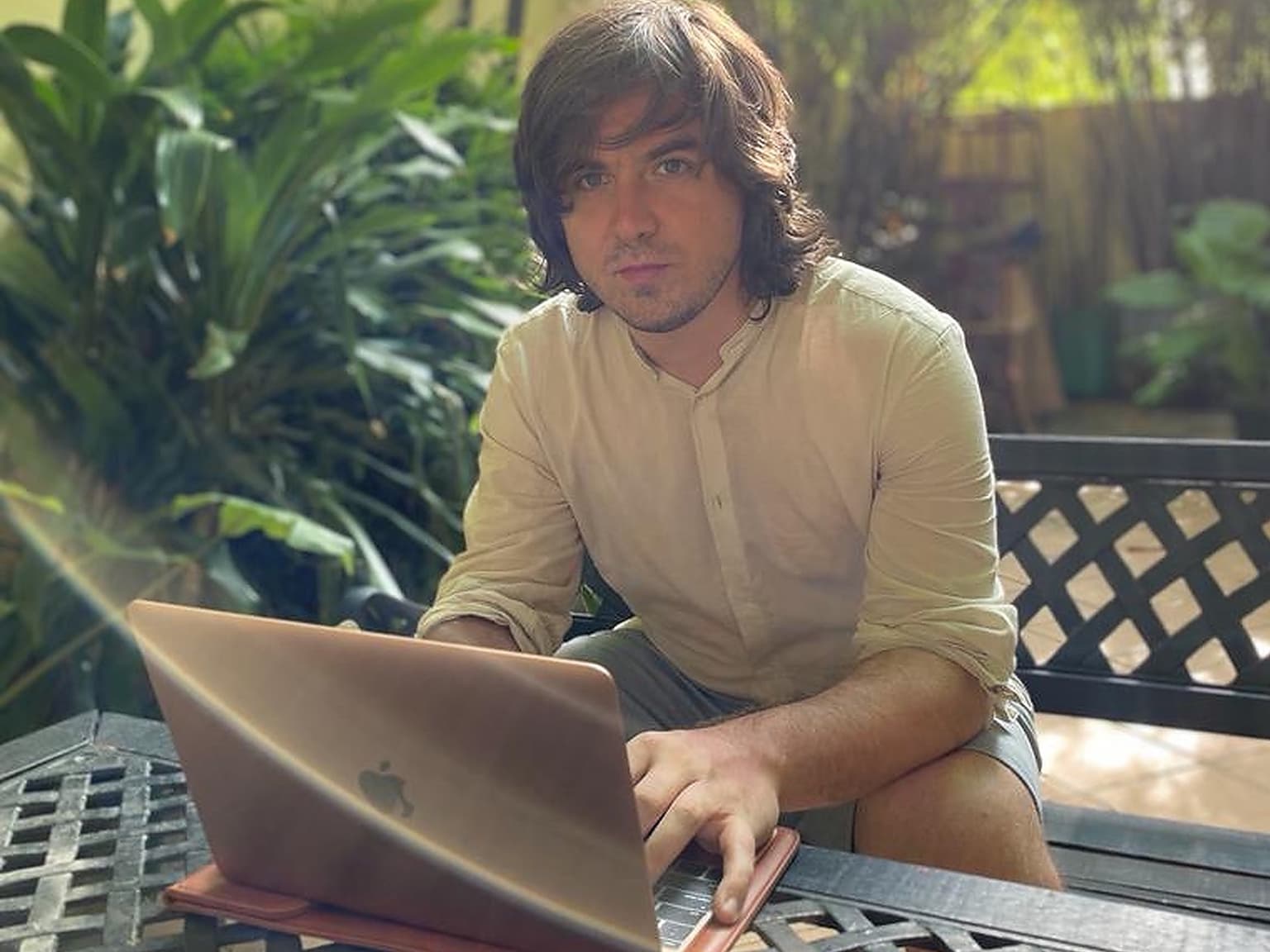 This was Alex at the start of his remote work journey. Join us and find out what the start of your journey looks like.