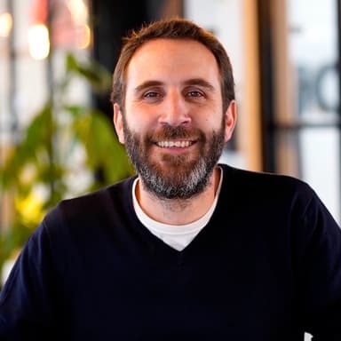 RÉMI GUYOT