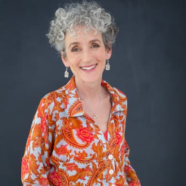 Dr Denise Quinlan