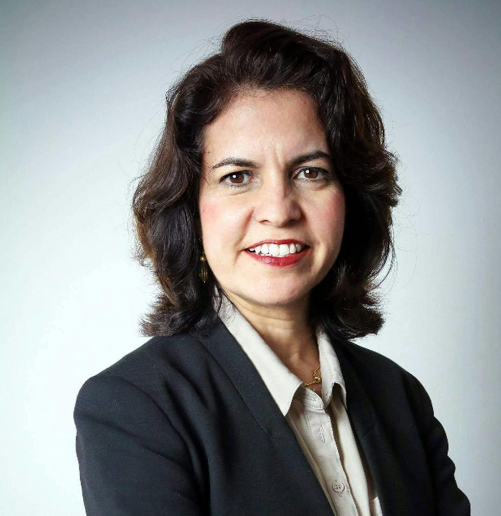 Dr. Claudia Quintanilla