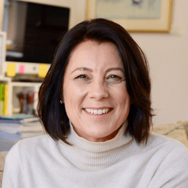 Davina Stanley