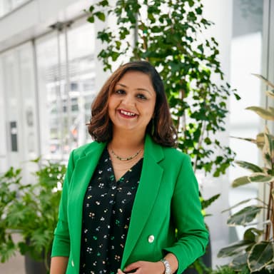 Priyanka Upadhyay ("Coach Pri")